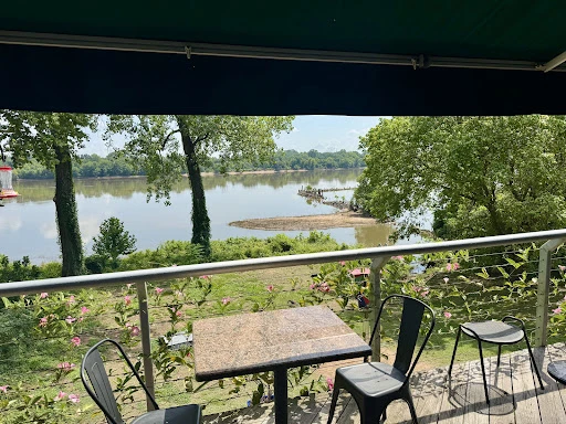 Brave New Restaurant photo 1